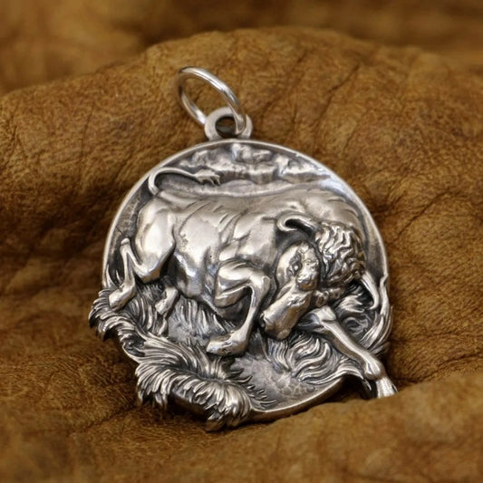 925 sterling silver bull pendant | unisex timeless jewelry from clearquartzshop