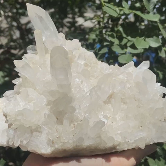 360-degree outdoor video of madagascar clear quartz cluster - clearquartzshop
