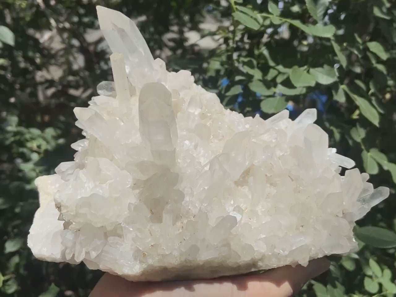 360-degree outdoor video of madagascar clear quartz cluster - clearquartzshop